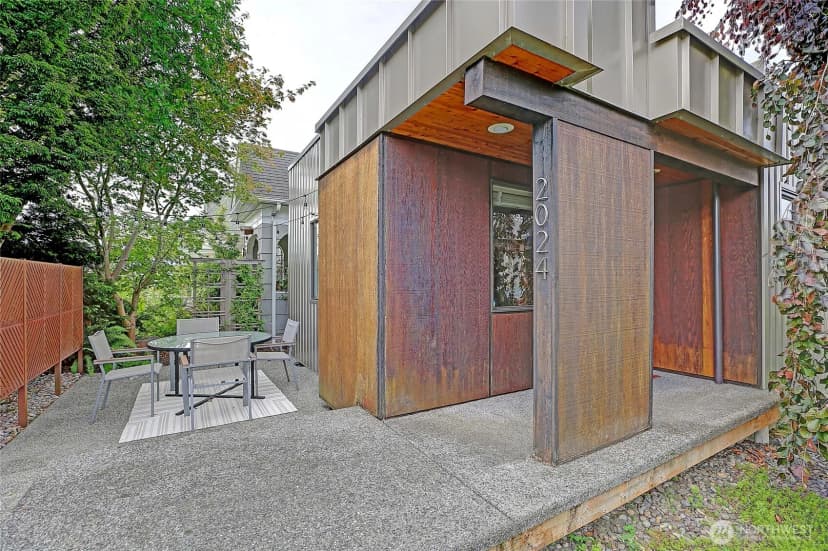 Property photo for 2024 Wetmore Avenue, Everett