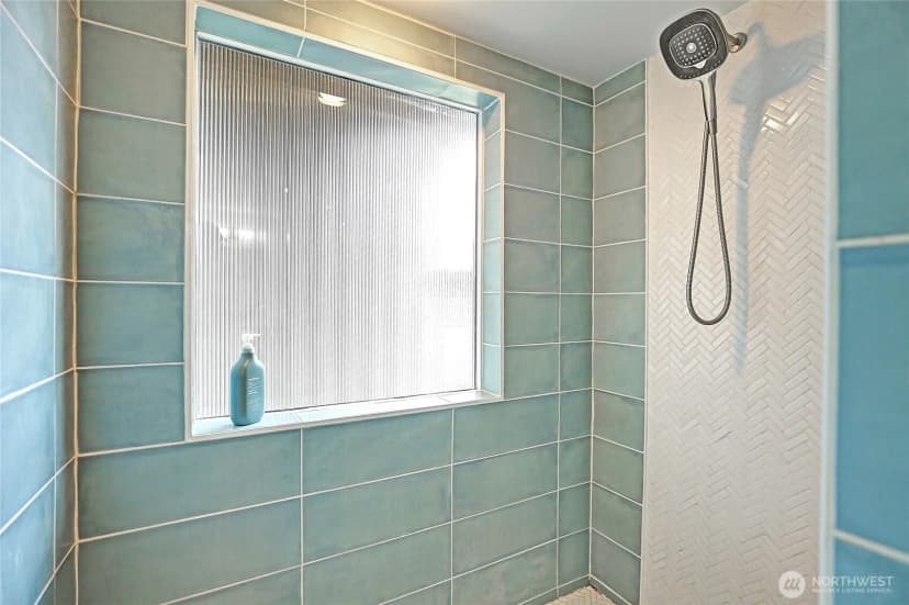 Property photo for 2024 Wetmore Avenue, Everett photo 27