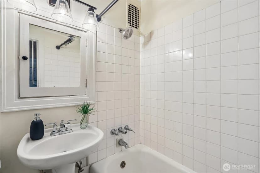 Property photo for 3121 Franklin Avenue E #1, Seattle photo 15