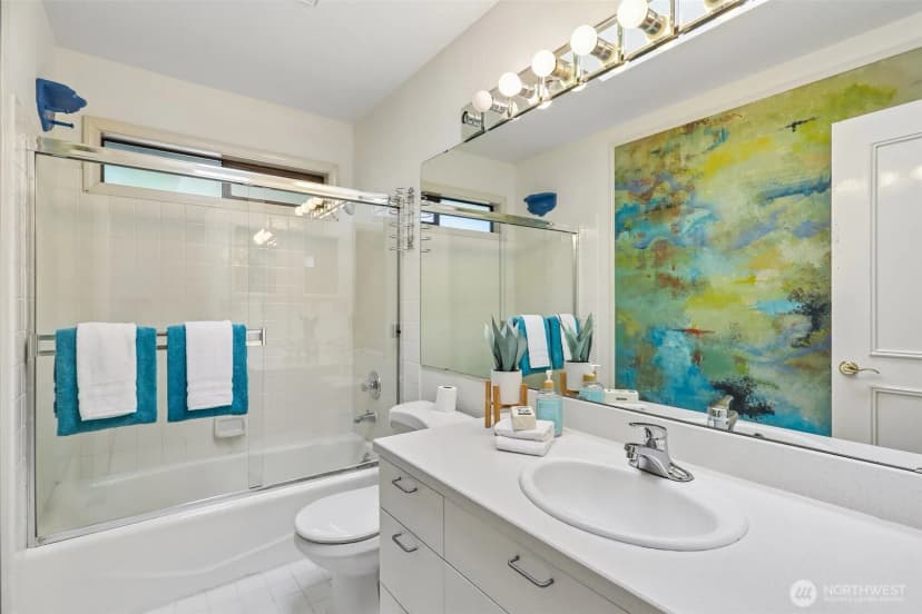 Property photo for 16313 Inglewood Place Ne, Kenmore photo 23