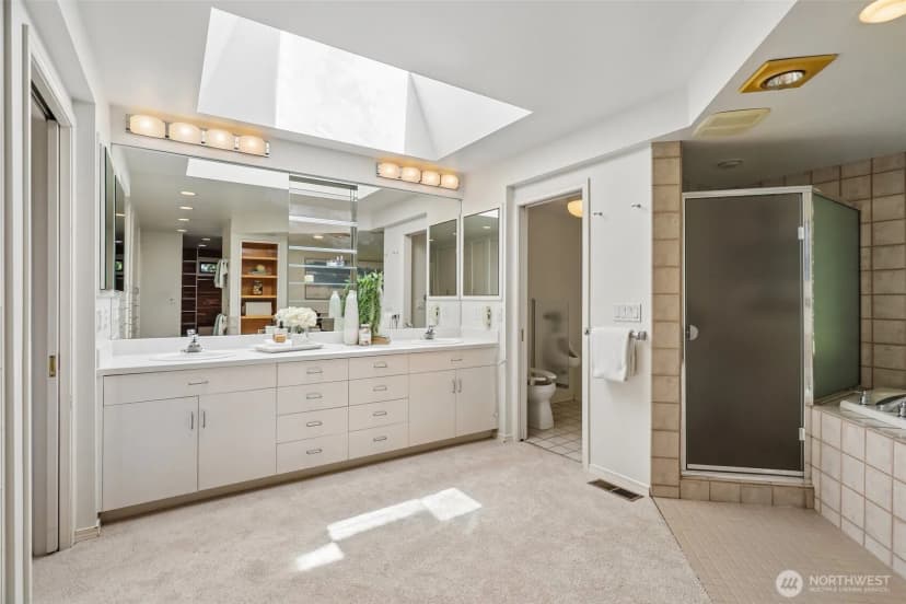 Property photo for 16313 Inglewood Place Ne, Kenmore photo 18