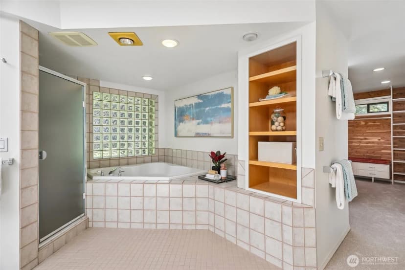 Property photo for 16313 Inglewood Place Ne, Kenmore photo 19