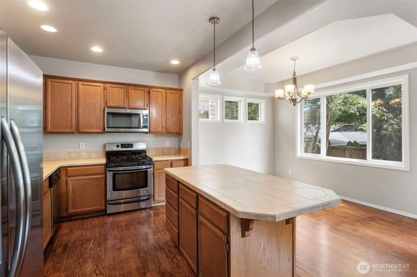 Property photo for 13125 26th Avenue Se, Everett photo 10