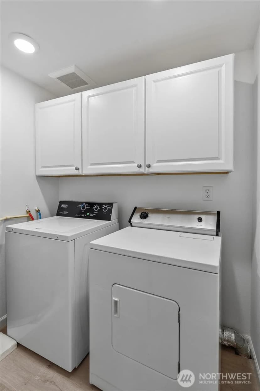 Property photo for 230 Sw Clark Street #c-104, Issaquah photo 20