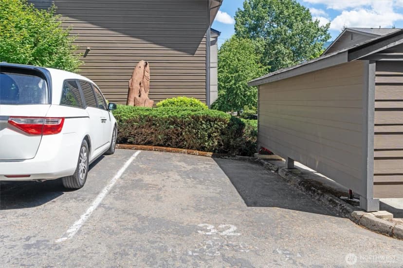 Property photo for 230 Sw Clark Street #c-104, Issaquah photo 29