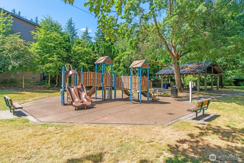 Property photo for 230 Sw Clark Street #c-104, Issaquah photo 35
