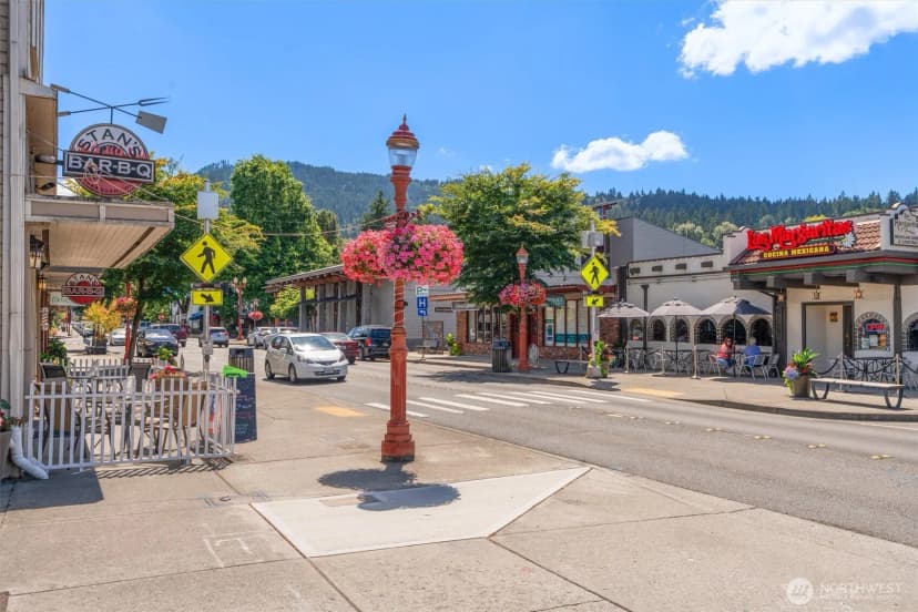 Property photo for 230 Sw Clark Street #c-104, Issaquah photo 37