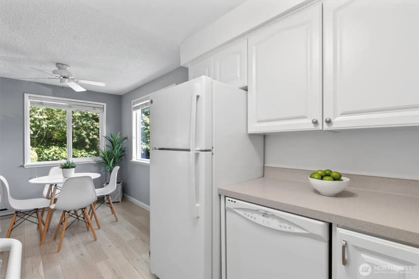 Property photo for 230 Sw Clark Street #c-104, Issaquah photo 14