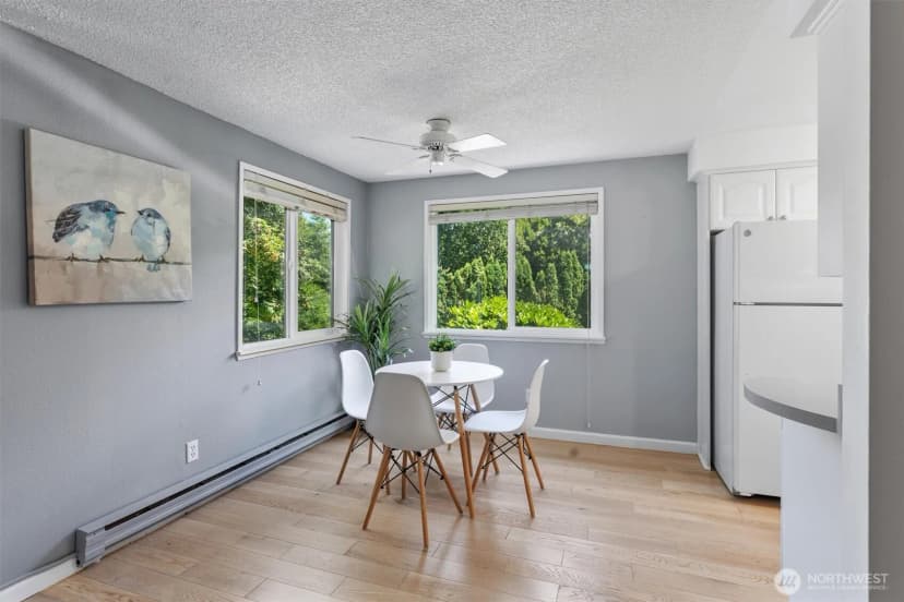 Property photo for 230 Sw Clark Street #c-104, Issaquah photo 8