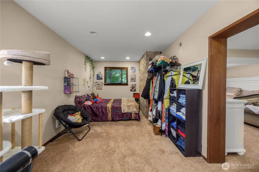 Property photo for 804 15th Street Sw, Edmonds photo 12