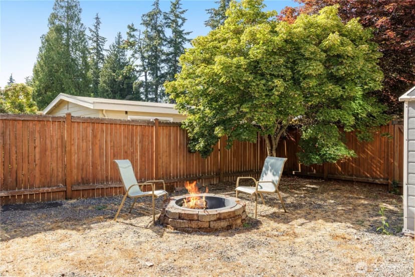 Property photo for 804 15th Street Sw, Edmonds photo 26