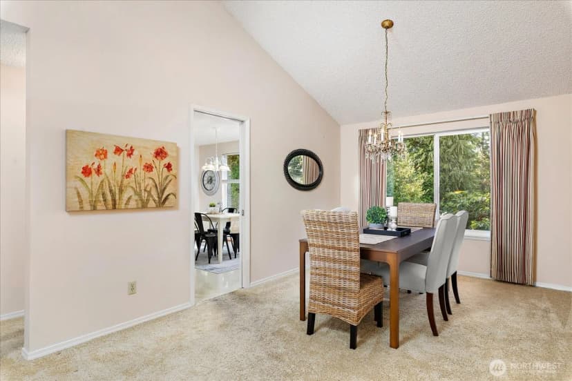 Property photo for 17202 Sealawn Place, Edmonds photo 7