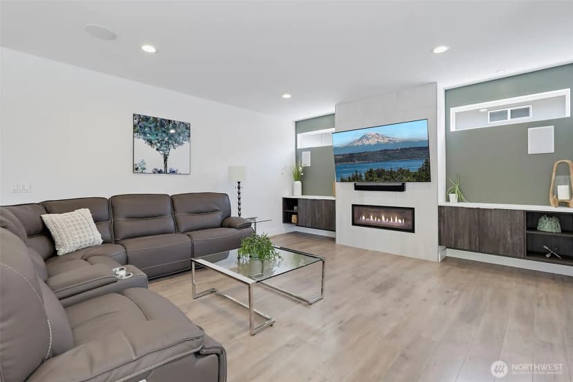 Property photo for 11815 Se 218th Place, Kent photo 10