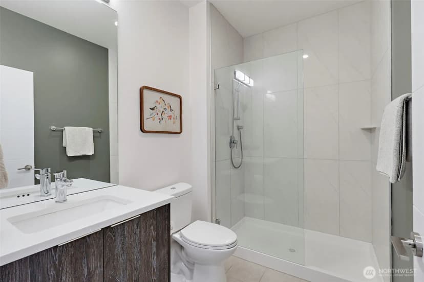 Property photo for 11815 Se 218th Place, Kent photo 16