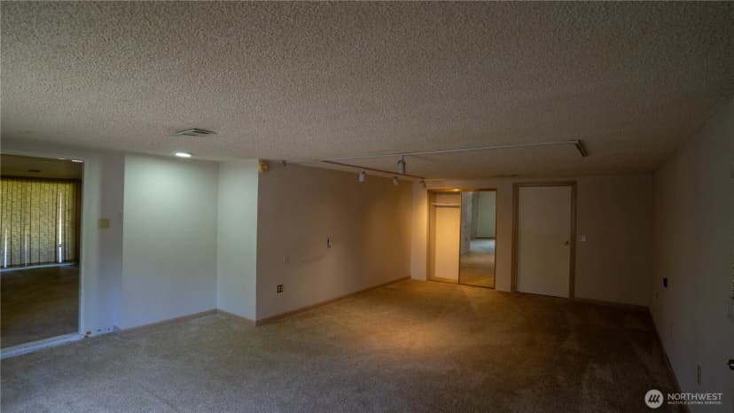 Property photo for 11806 Se 192nd Street, Renton photo 25