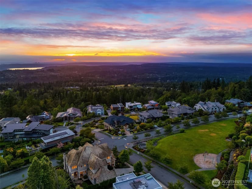 Property photo for 3489 Ne Harrison Street, Issaquah photo 36