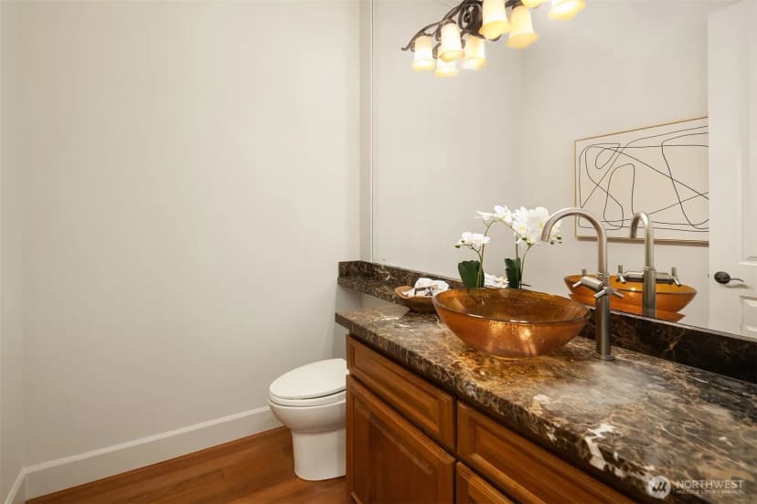 Property photo for 3489 Ne Harrison Street, Issaquah photo 17