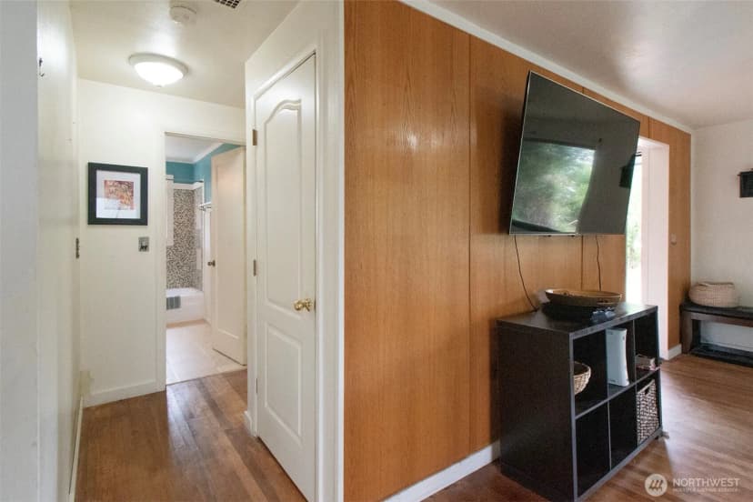 Property photo for 519 W 15th Street, Port Angeles photo 19