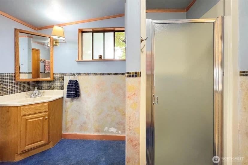 Property photo for 519 W 15th Street, Port Angeles photo 16