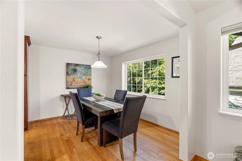 Property photo for 8013 Ne 145th Street, Kirkland photo 11