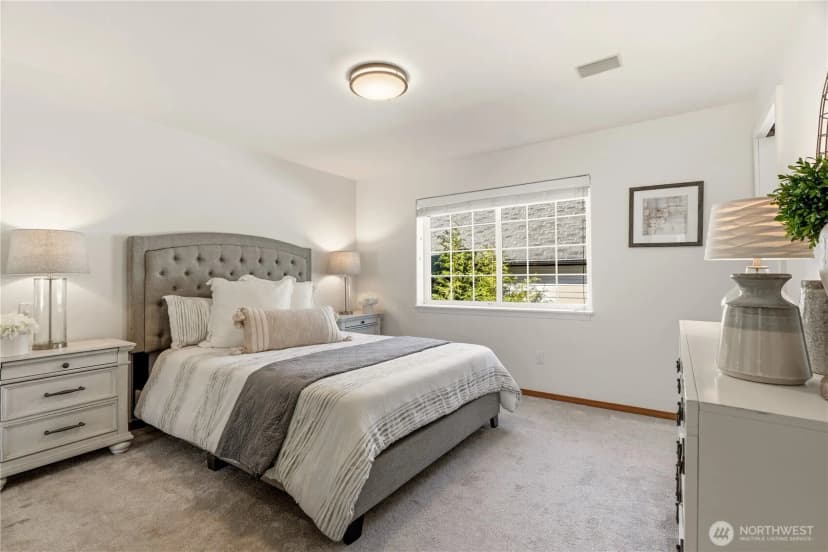 Property photo for 8013 Ne 145th Street, Kirkland photo 14