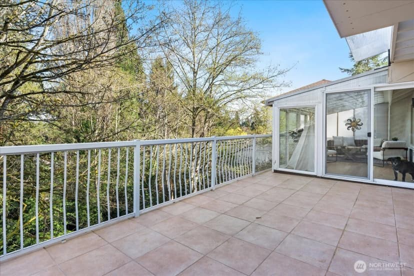 Property photo for 16018 36th Avenue Ne, Lake Forest Park photo 34