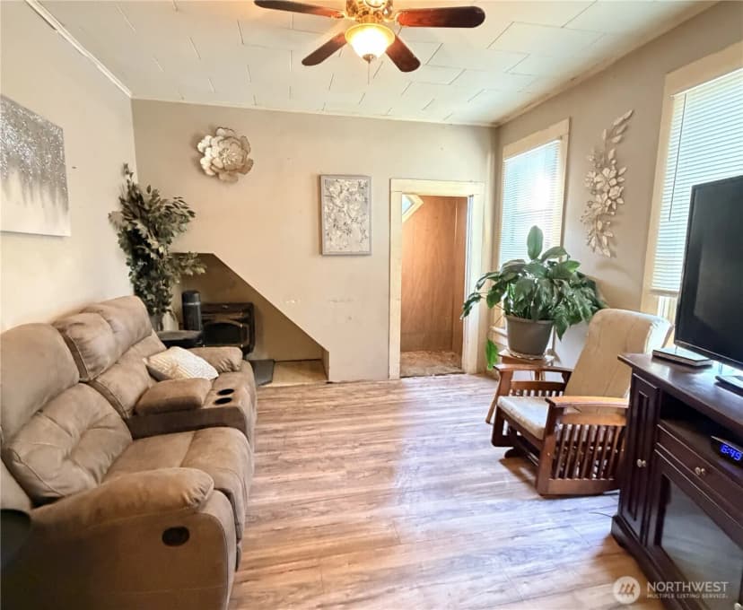 Property photo for 361 Sw Warren Street, Castle Rock photo 8