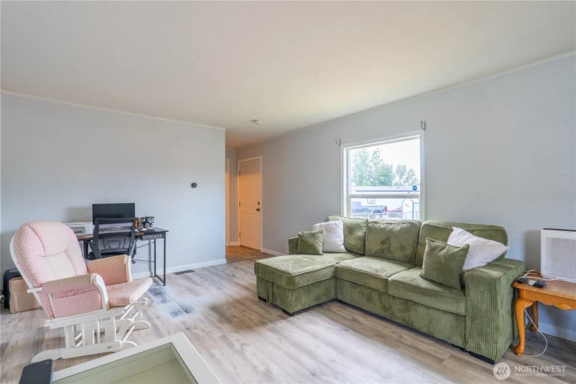 Property photo for 300 Park Avenue #34, Buckley photo 10