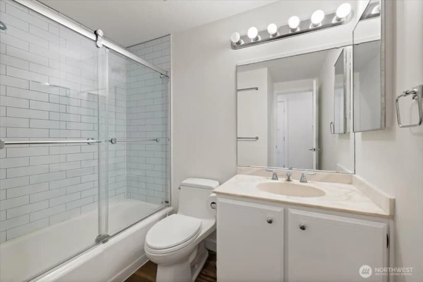 Property photo for 6535 Seaview Avenue Nw #305b, Seattle photo 22