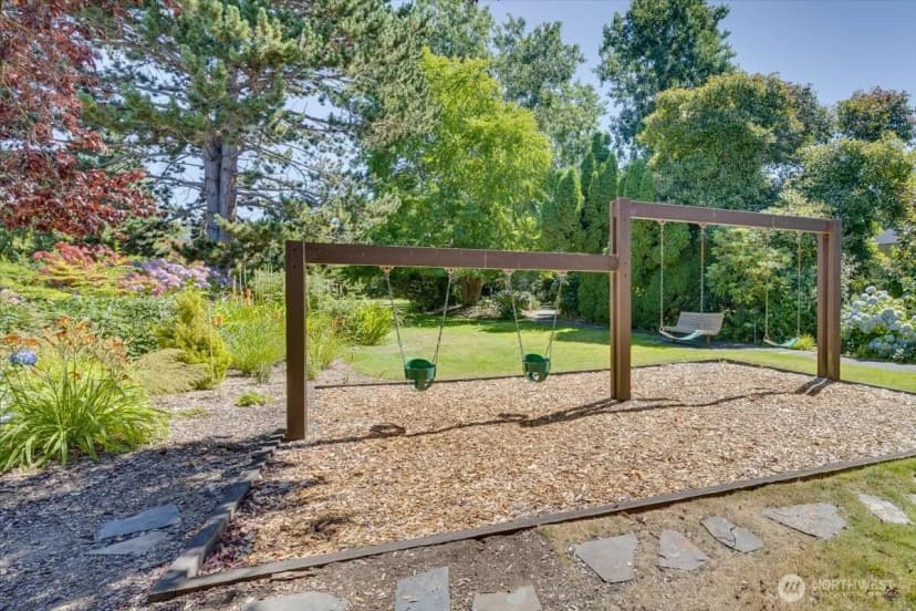 Property photo for 6535 Seaview Avenue Nw #305b, Seattle photo 35