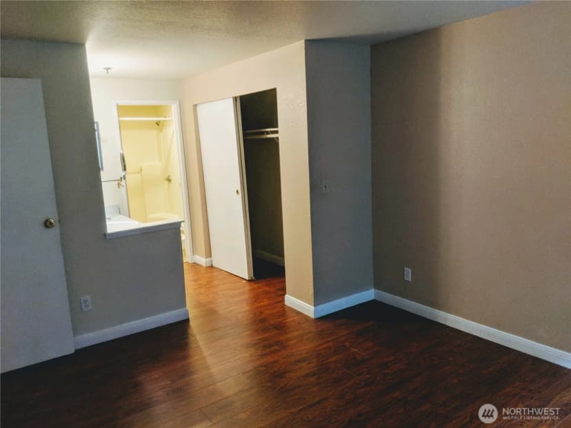 Property photo for 28610 16th Avenue S #201, Federal Way photo 23