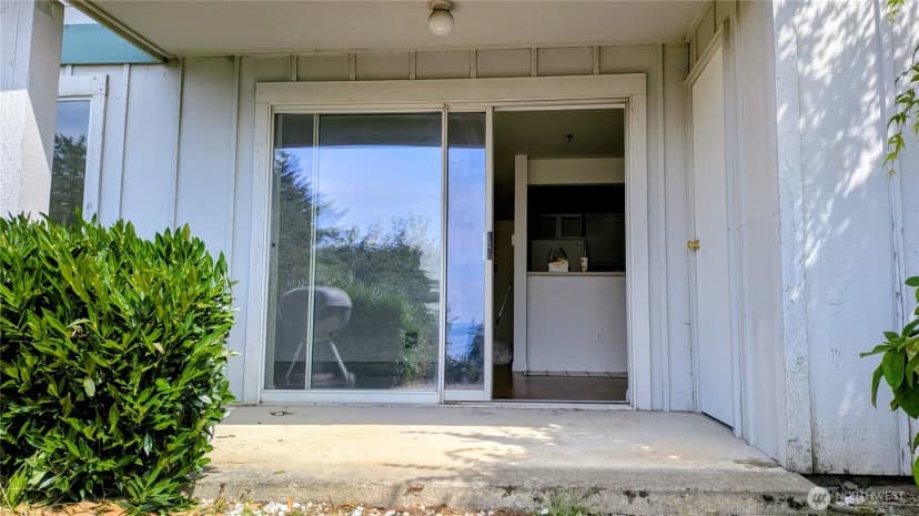 Property photo for 28610 16th Avenue S #201, Federal Way photo 25