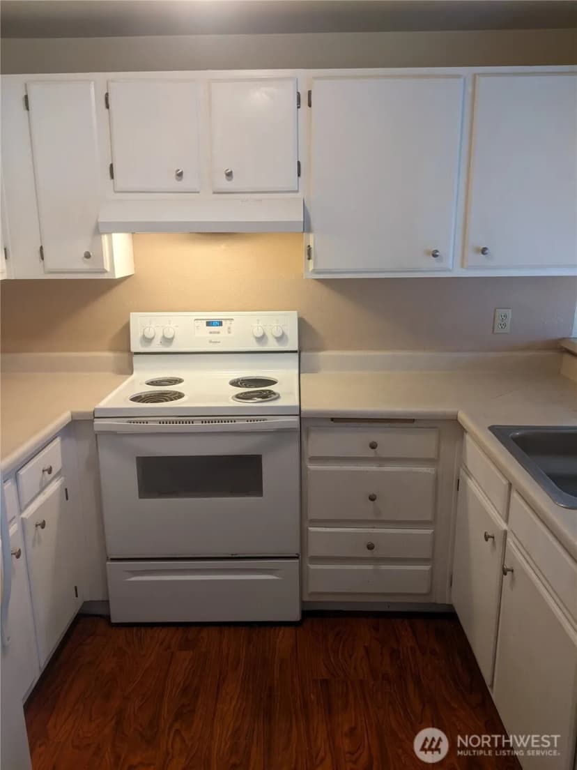 Property photo for 28610 16th Avenue S #201, Federal Way photo 13