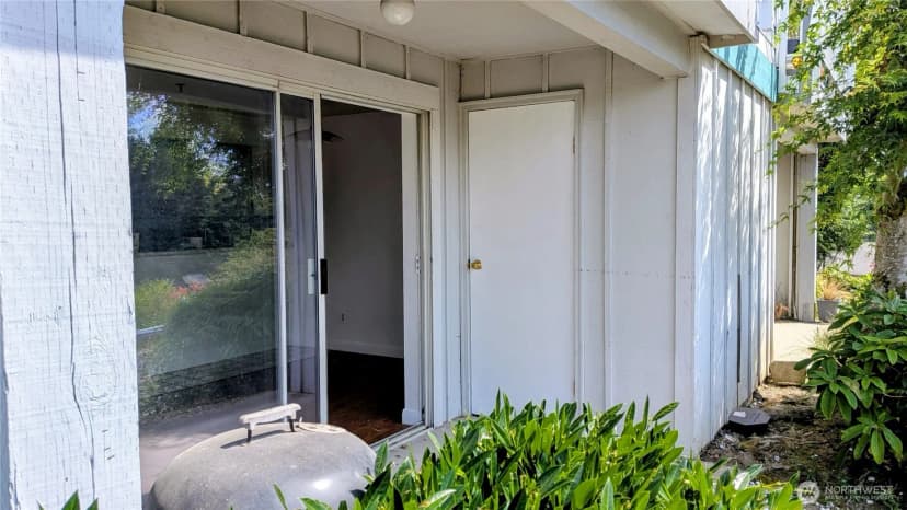 Property photo for 28610 16th Avenue S #201, Federal Way photo 24