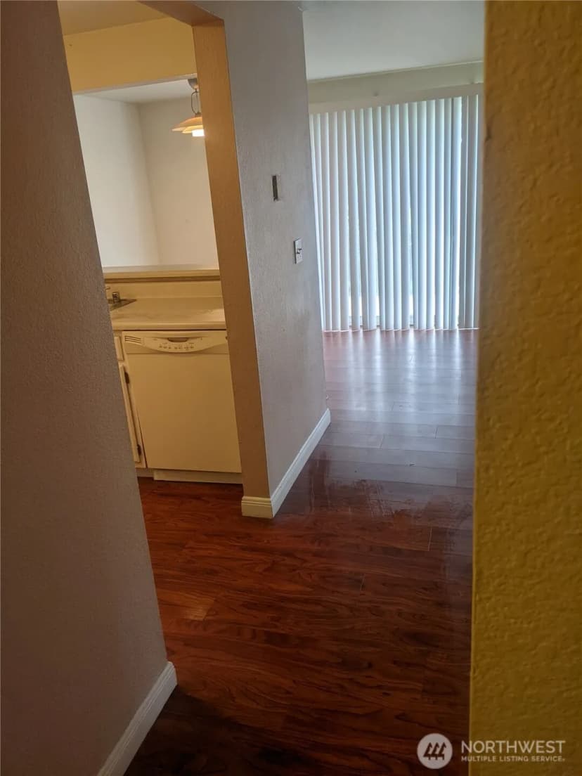 Property photo for 28610 16th Avenue S #201, Federal Way photo 15