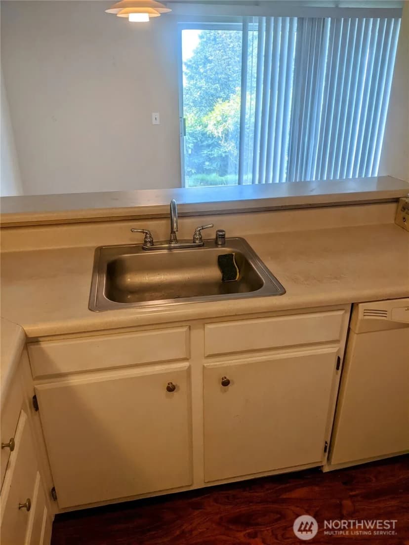 Property photo for 28610 16th Avenue S #201, Federal Way photo 9