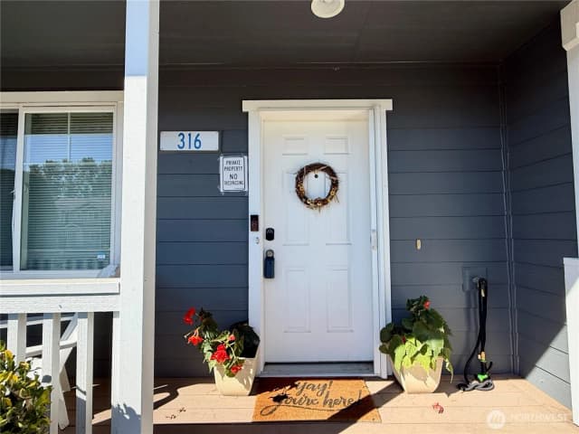 Property photo for 316 Helen Street, Sedro Woolley photo 2