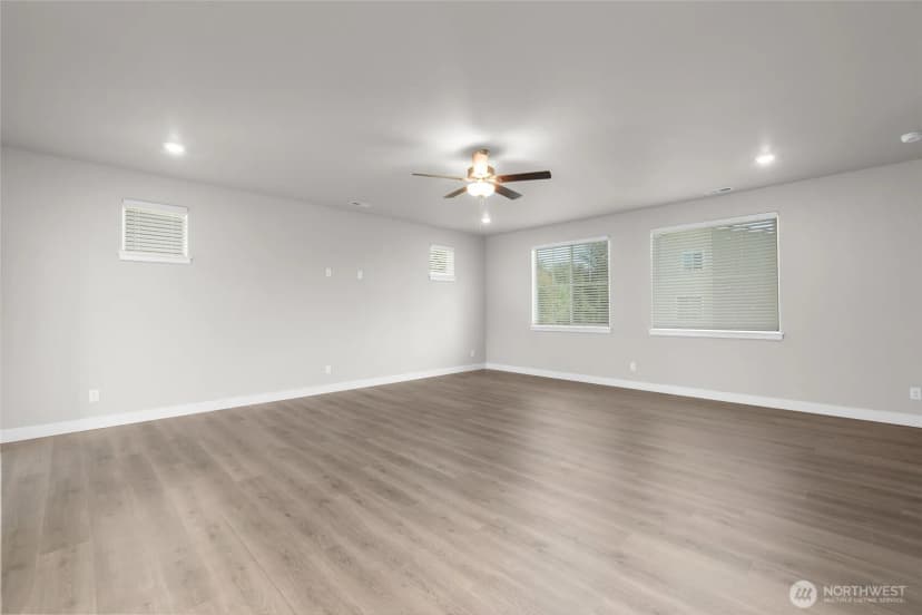 Property photo for 15114 87th Place E, Puyallup photo 25