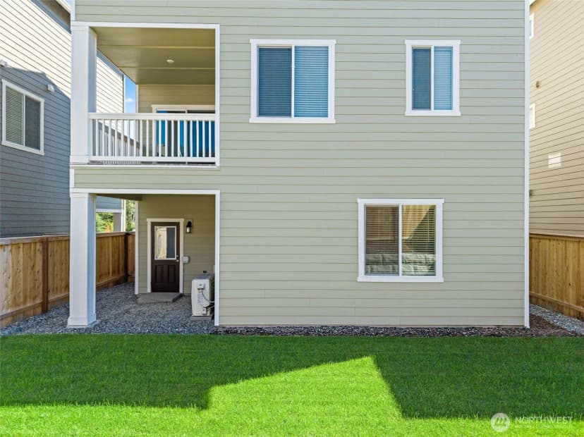 Property photo for 15114 87th Place E, Puyallup photo 6