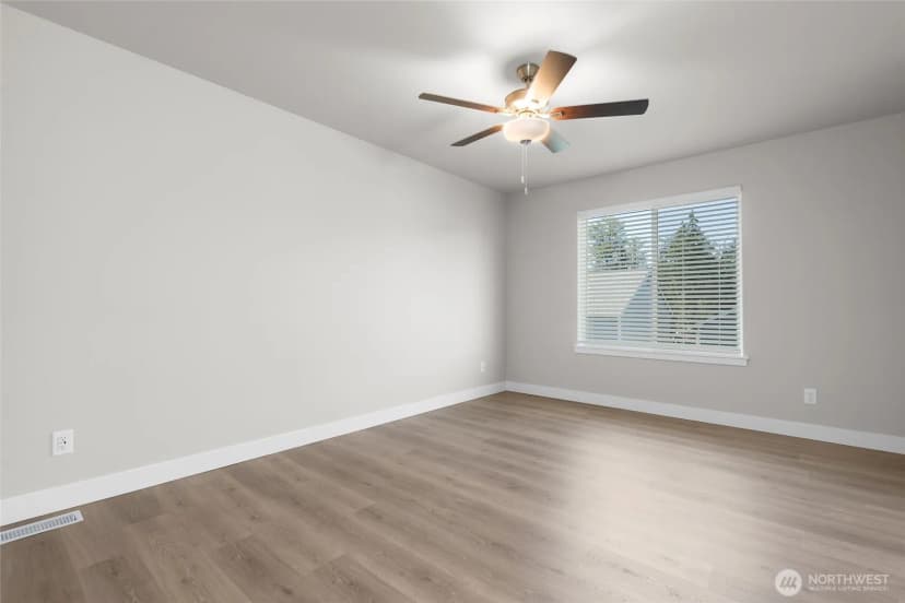 Property photo for 15114 87th Place E, Puyallup photo 35