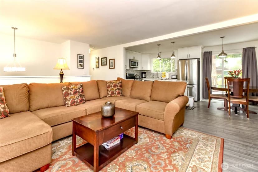 Property photo for 33227 39th Avenue Sw, Federal Way photo 8