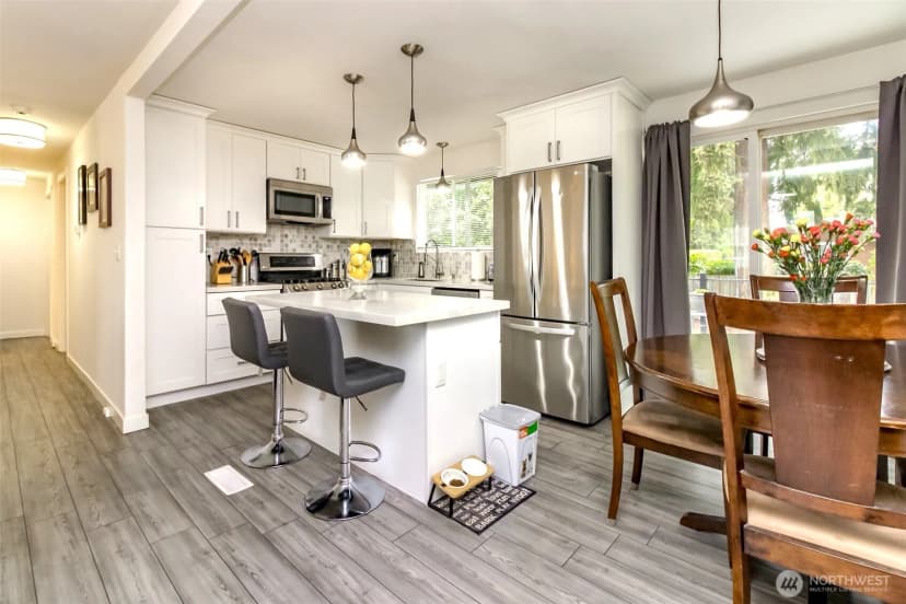 Property photo for 33227 39th Avenue Sw, Federal Way photo 3