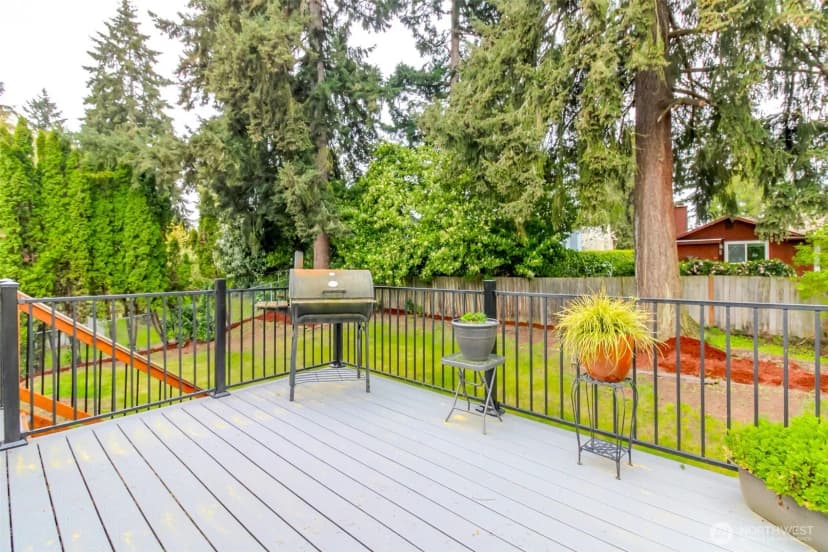 Property photo for 33227 39th Avenue Sw, Federal Way photo 10