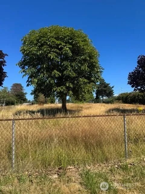 Property photo for 7011 E Mckinley Avenue, Tacoma