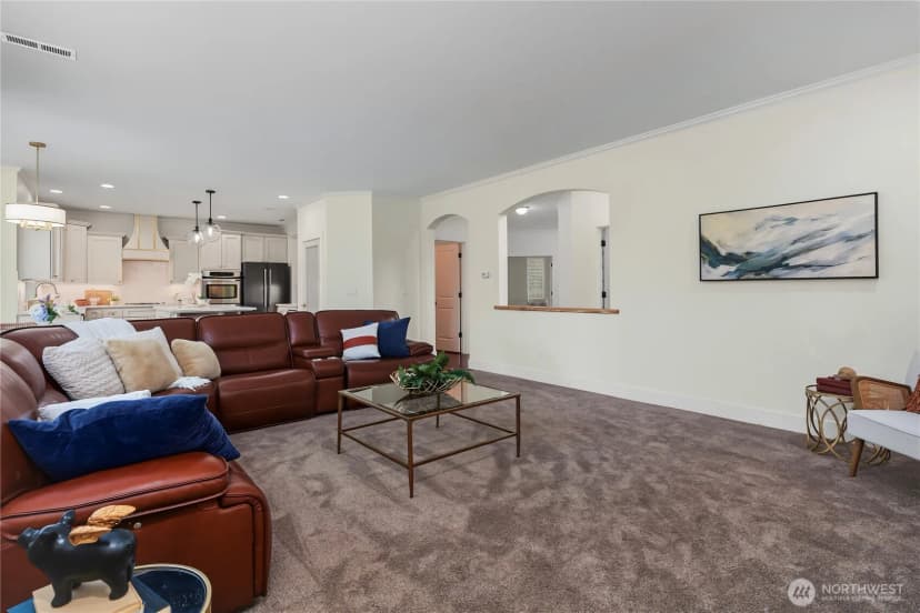 Property photo for 310 20th Street Pl Sw, Puyallup photo 12