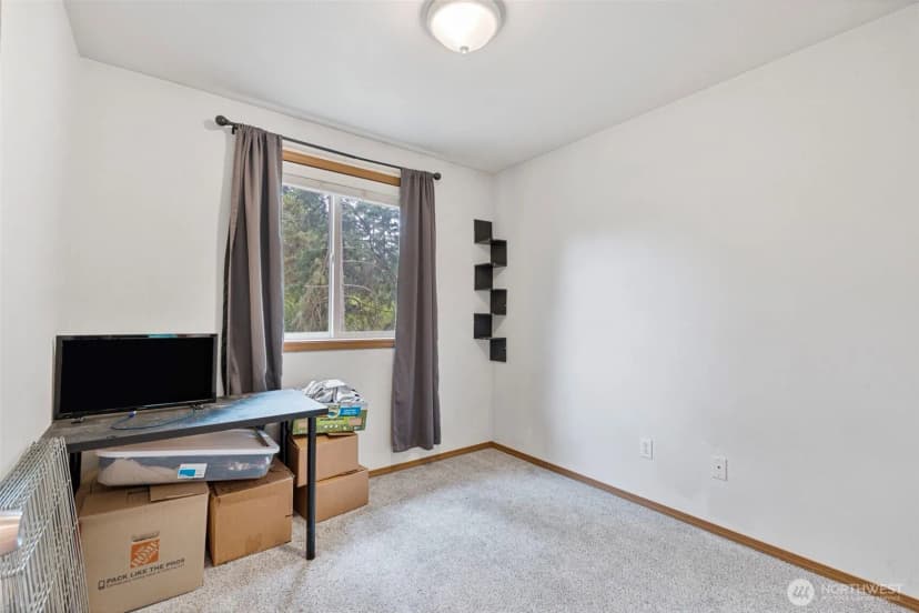 Property photo for 17015 Arborvitae Court Se, Yelm photo 20