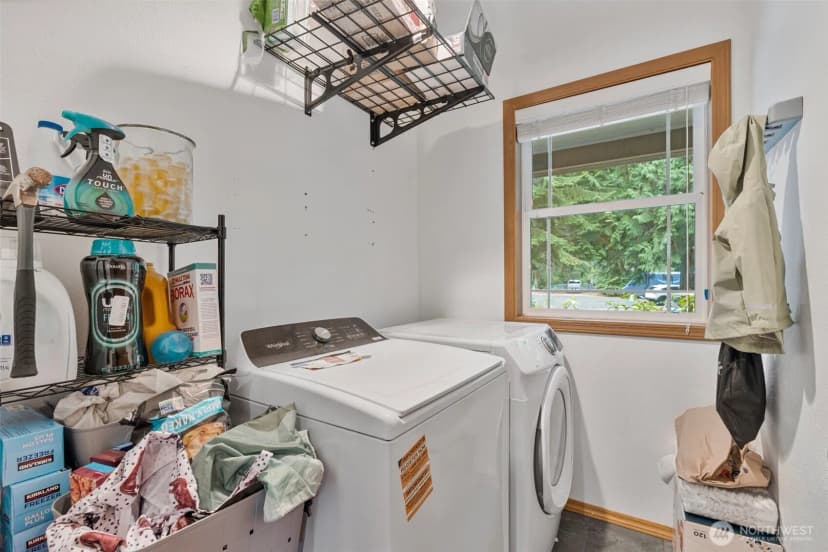 Property photo for 17015 Arborvitae Court Se, Yelm photo 15