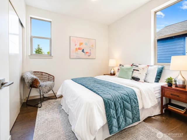 Property photo for 4414 S Frontenac Street #b, Seattle photo 4