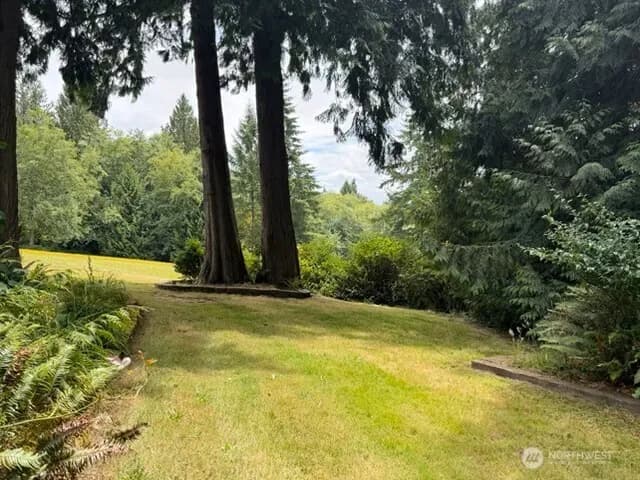 Property photo for 862 Lone Oak Road, Longview photo 25
