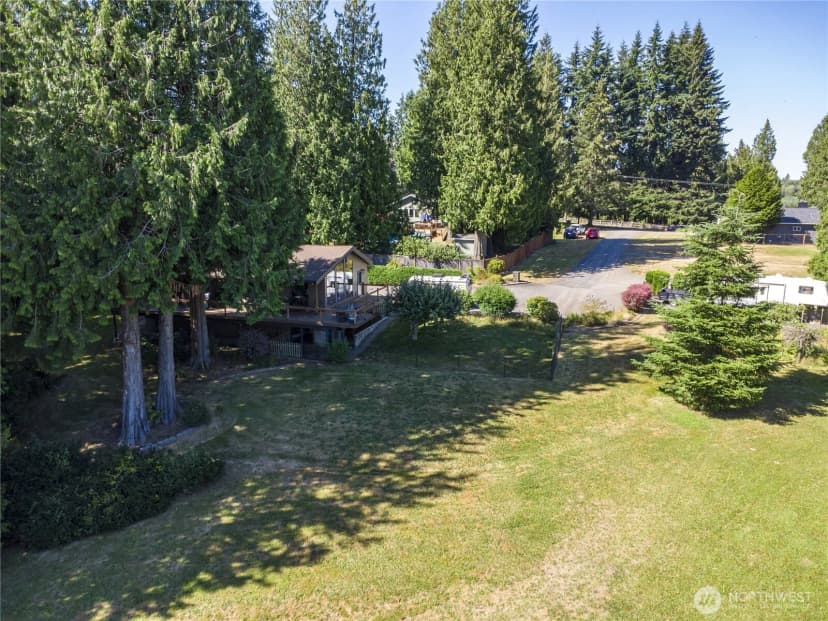 Property photo for 862 Lone Oak Road, Longview photo 36